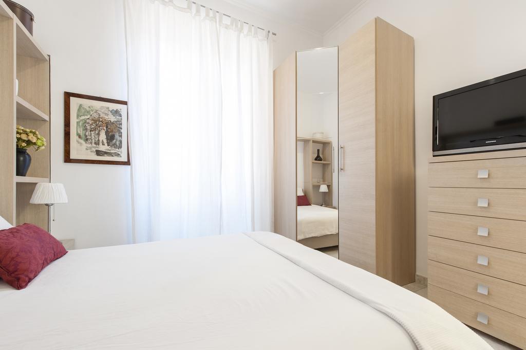 Apartmán Foscolo Al 24 Řím Pokoj fotografie
